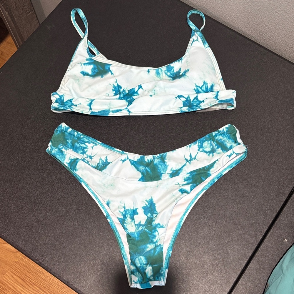Medium Blue and White Tie-Dye Bikini Set